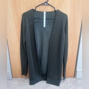 Lululemon forest green sweater, size 2